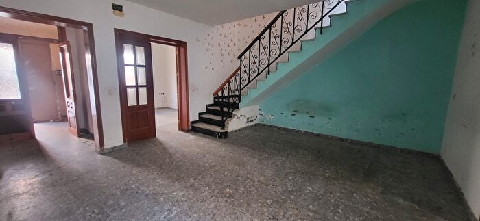 Casa en venta en La Calzada, Lucena de 3 habitaciones