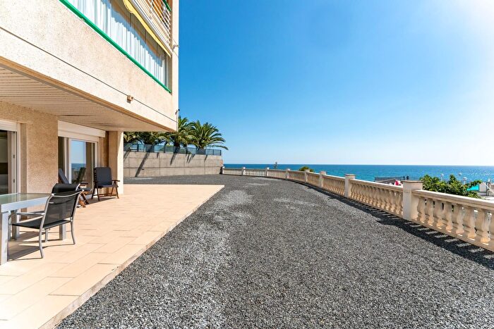 Piso en venta en Mar i Camp Platja dels Capellans, Salou de 3 habitaciones