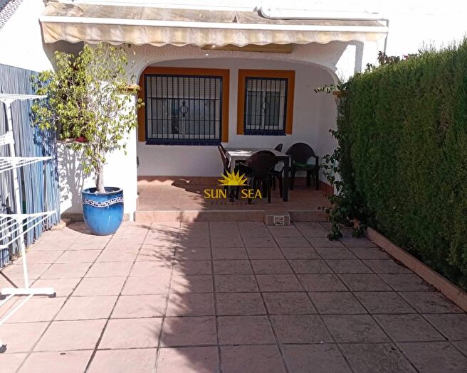 Casas en venta y pisos alquiler - 1