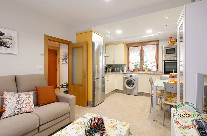 Casas en venta y pisos alquiler - 2