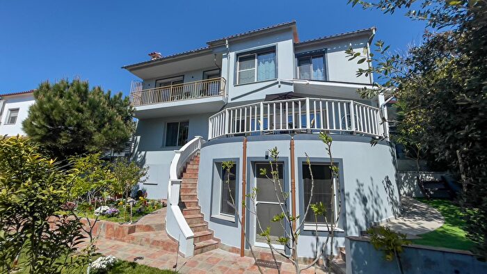 Casa en venta en Mas Romeu, Lloret de Mar de 3 habitaciones