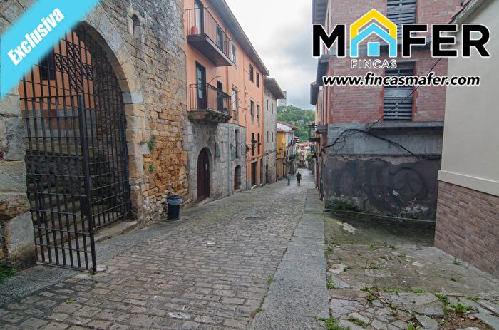Casas en venta y pisos alquiler - 3
