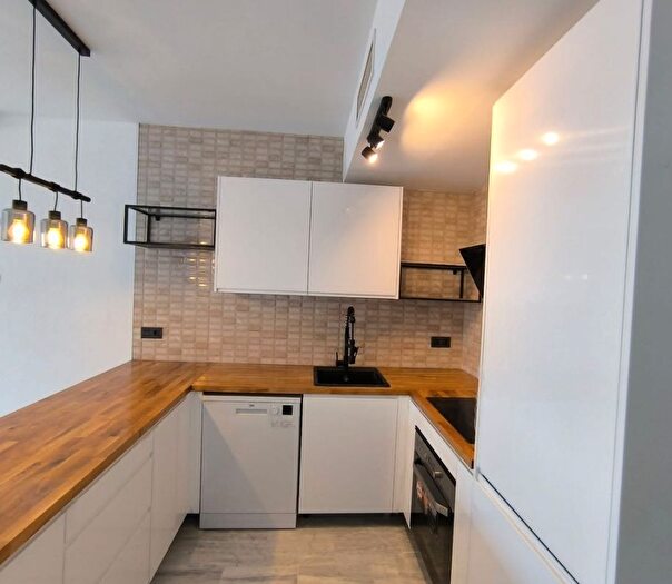 Casas en venta y pisos alquiler - 2