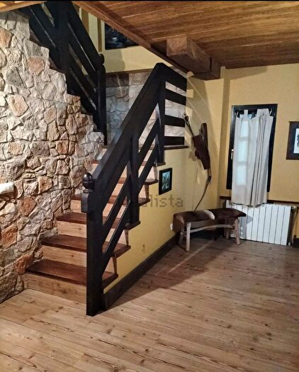 Casas en venta y pisos alquiler - 2