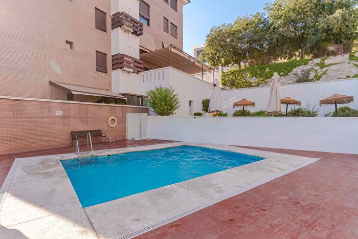 Piso en venta en Genil, Lancha del Genil de 3 habitaciones