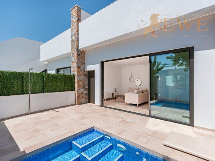 Casas en venta y pisos alquiler - 1
