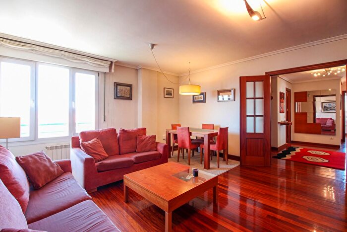 Casas en venta y pisos alquiler - 2