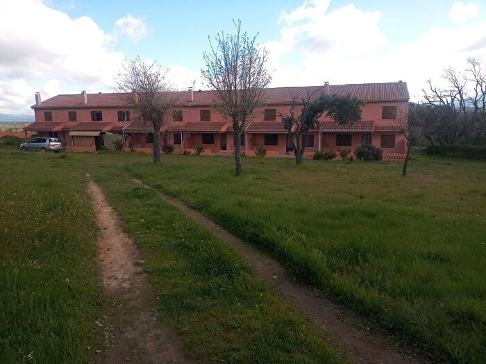 Casa en venta en El Losar del Barco, Ávila de 4 habitaciones