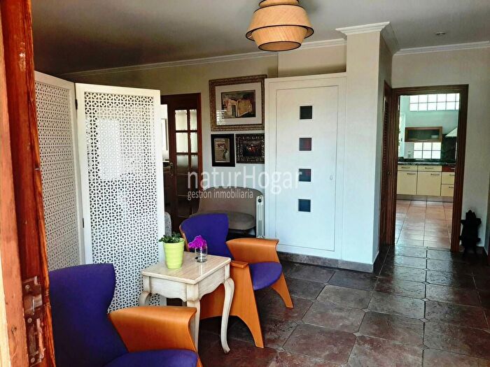 Casas en venta y pisos alquiler - 3