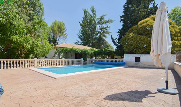 Casa en venta en Montefrío, Granada de 4 habitaciones