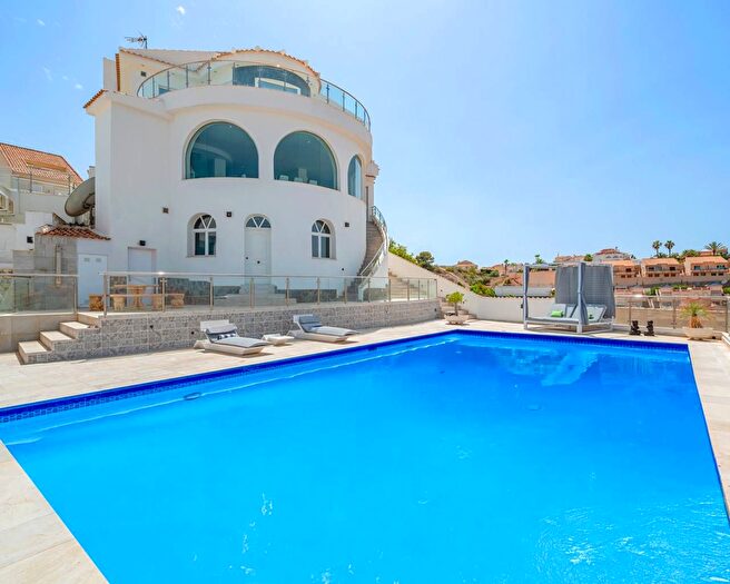 Casa en venta en Rojales, Alicante de 7 habitaciones