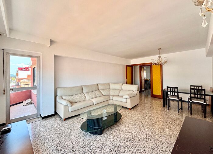 Piso en venta en Llevant, La Soledat Nord de 4 habitaciones