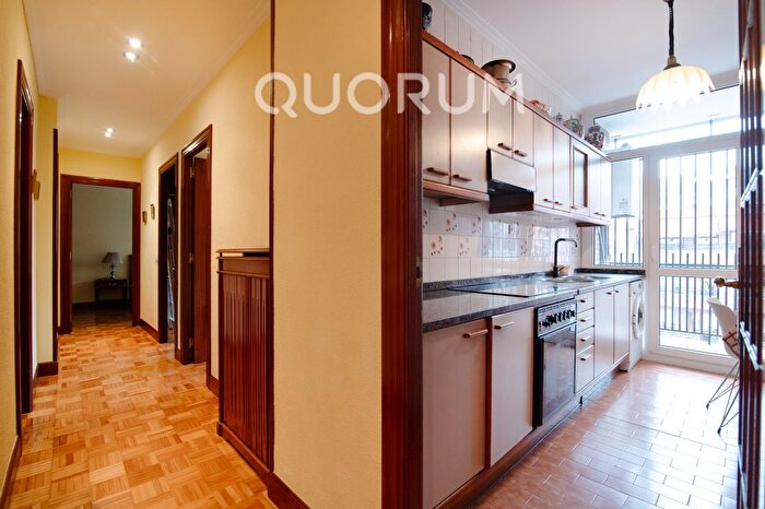 Casas en venta y pisos alquiler - 2