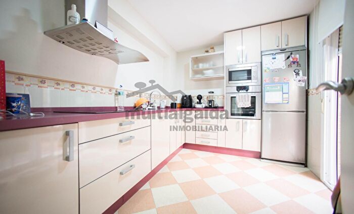 Casas en venta y pisos alquiler - 2