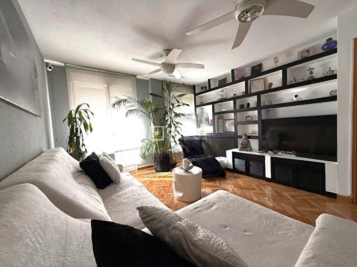 Piso en venta en Ajalvir, Madrid de 3 habitaciones