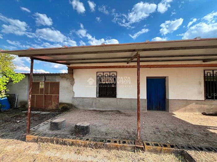 Casas en venta y pisos alquiler - 2