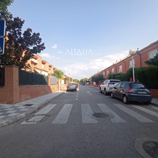 Casa en alquiler en San Fernando Carretera de Valencia, Cuenca Capital de 4 habitaciones