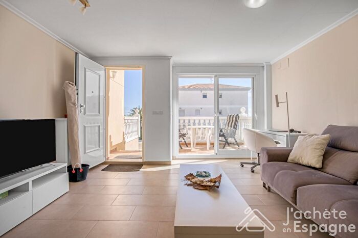 Casa en venta en Oliva Playa, Oliva de 3 habitaciones