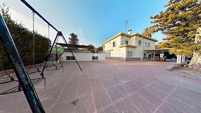 Casa en venta en Peña de las Águilas, Elche Elx de 6 habitaciones