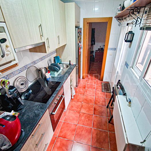 Casas en venta y pisos alquiler - 2