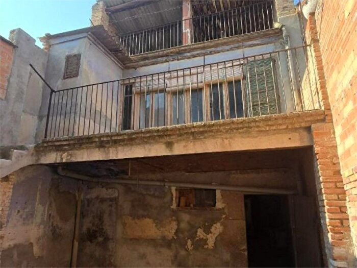 Casa en venta en Bellvís, Lleida de 6 habitaciones
