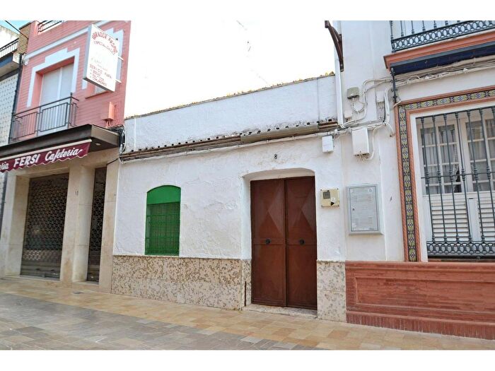 Casas en venta y pisos alquiler - 1