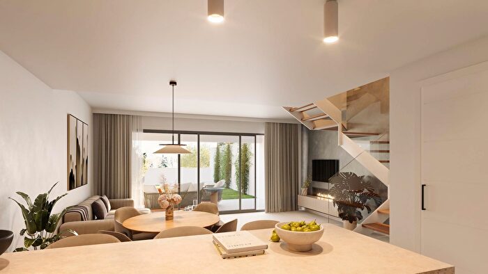 Casas en venta y pisos alquiler - 2