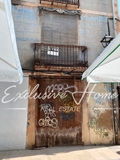 Casas en venta y pisos alquiler - 1