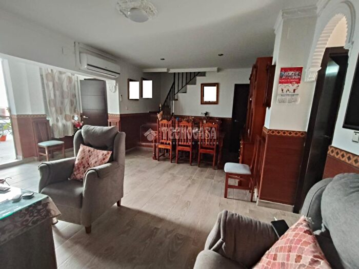Casas en venta y pisos alquiler - 2