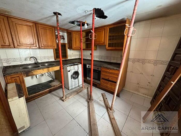 Casas en venta y pisos alquiler - 2