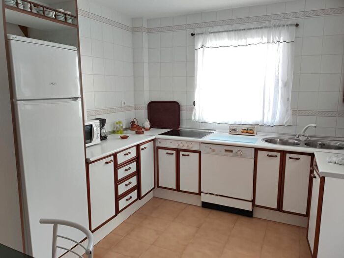 Casas en venta y pisos alquiler - 2