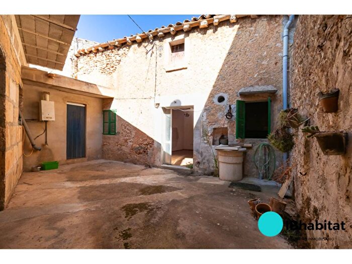 Casas en venta y pisos alquiler - 1