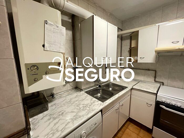 Casas en venta y pisos alquiler - 2
