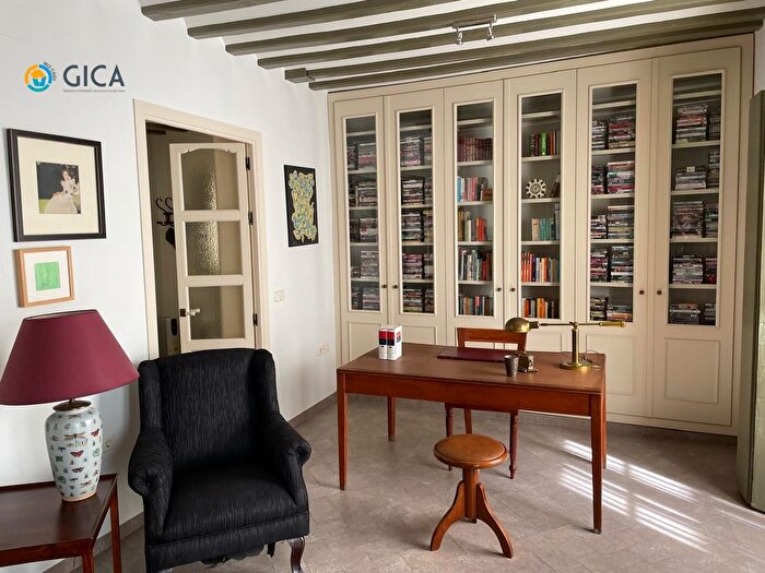 Casas en venta y pisos alquiler - 1