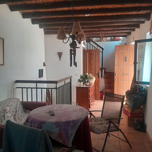 Casa en venta en Nevada, Granada de 3 habitaciones