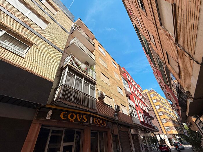 Piso en venta en Casco Urbano, Centro de 4 habitaciones