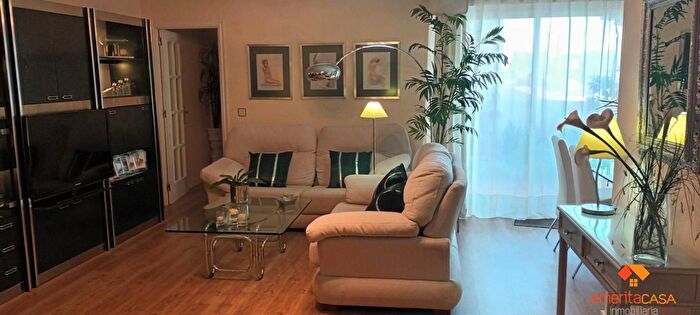 Piso en venta en Extremadura, Badajoz de 4 habitaciones