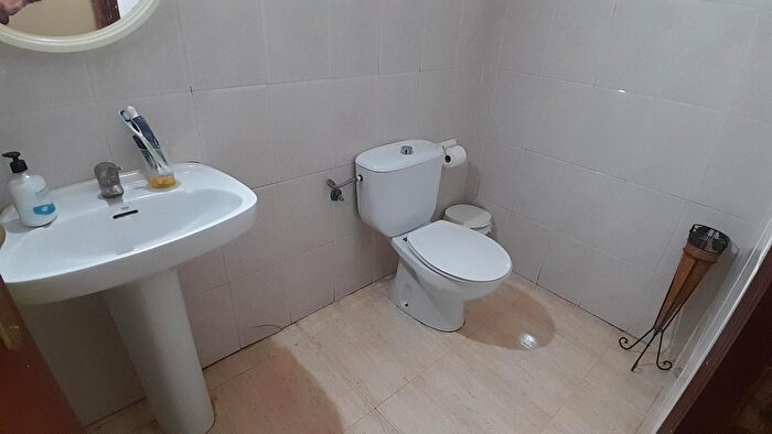 Casas en venta y pisos alquiler - 2