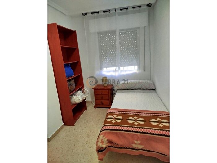 Piso en alquiler en Peñamefecit Avda Barcelona, Jaén Capital de 3 habitaciones