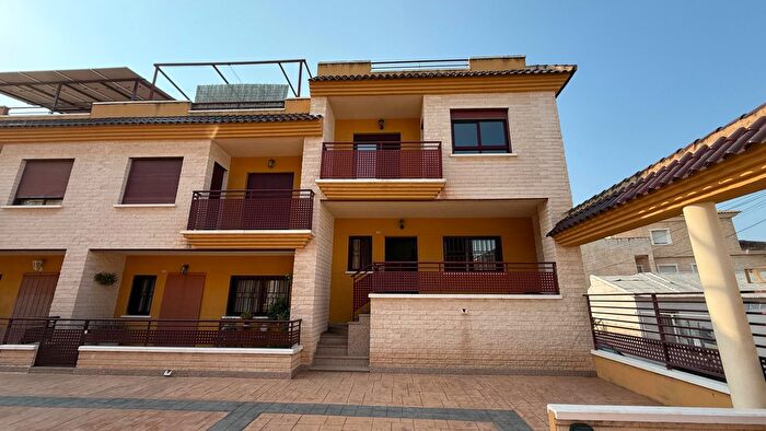 Casa en venta en Desamparados Hurchillo Torremendo, Orihuela de 3 habitaciones