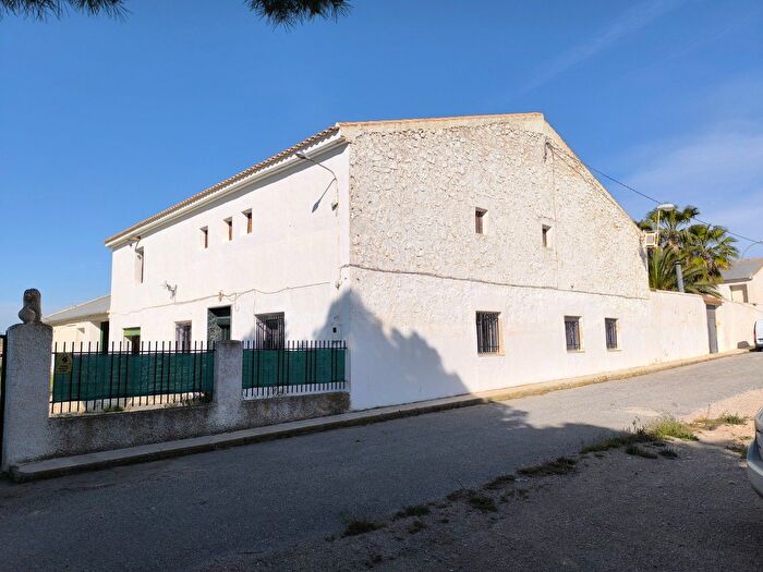 Casa en venta en Jumilla, Murcia de 5 habitaciones