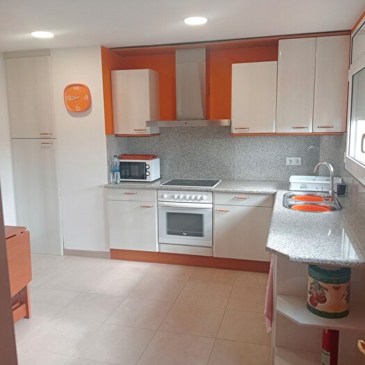 Casas en venta y pisos alquiler - 1