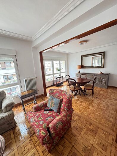 Casas en venta y pisos alquiler - 2