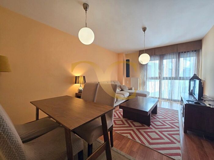 Piso en venta en Milán Pumarín Teatinos, Milán Pumarín de 2 habitaciones