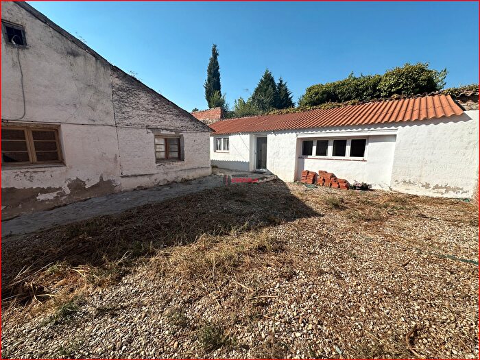 Casas en venta y pisos alquiler - 1