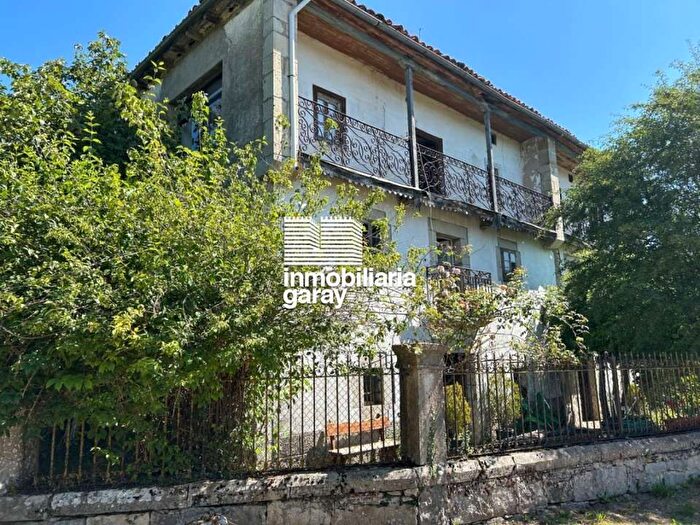 Casas en venta y pisos alquiler - 1