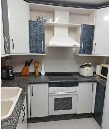 Casas en venta y pisos alquiler - 2
