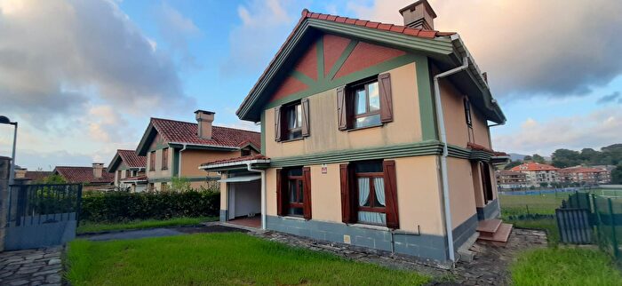 Casas en venta y pisos alquiler - 3