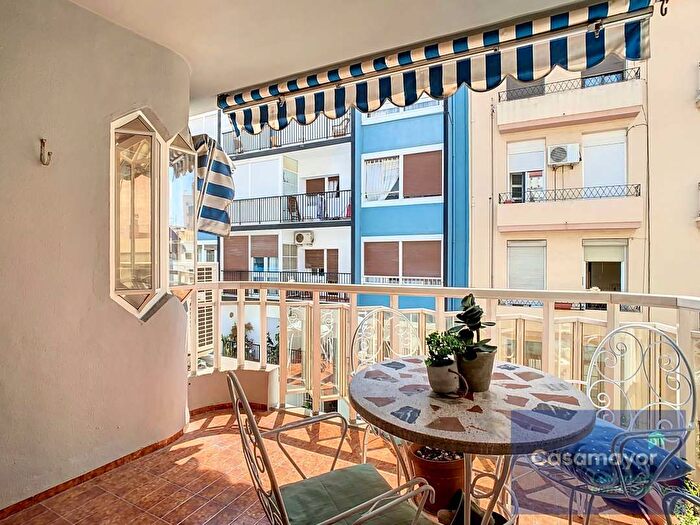 Piso en venta en Centro, Barrio del Centro de 4 habitaciones