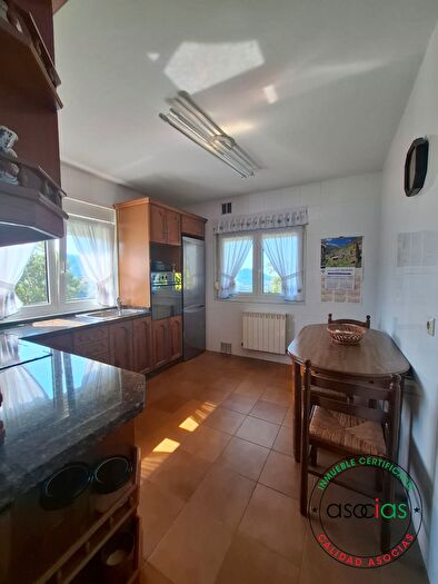 Casas en venta y pisos alquiler - 3